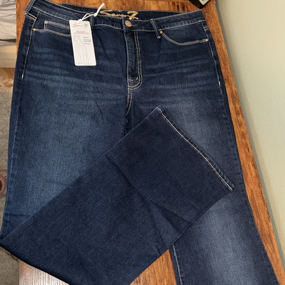 Seven7 Felicity High Rise Flare - Picture 2 of 4